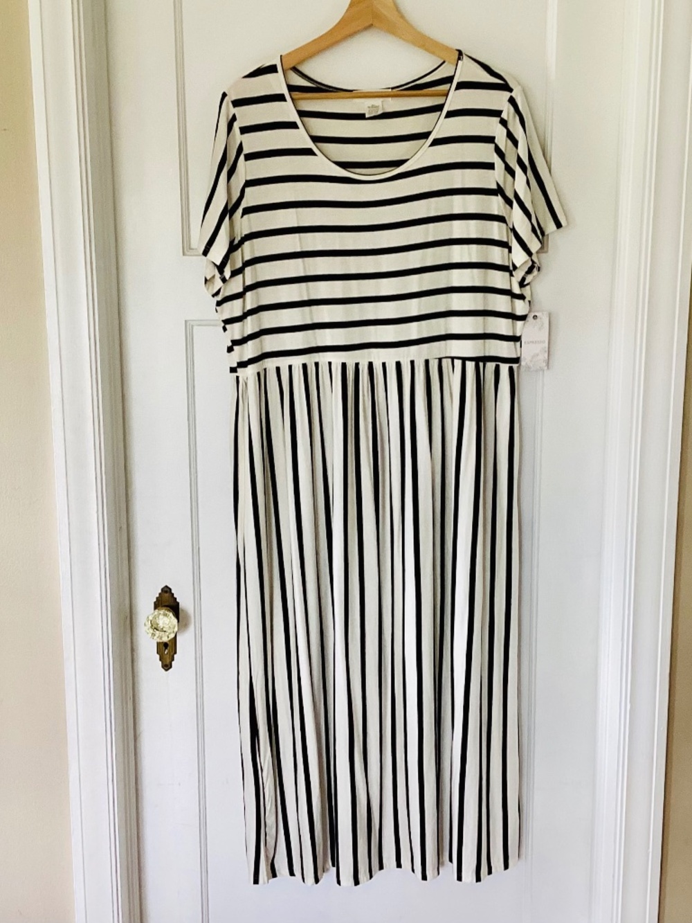 ESPRESSO Women's Black White Striped Size 2X Dress Casual Jersey Knit Scoop Neck